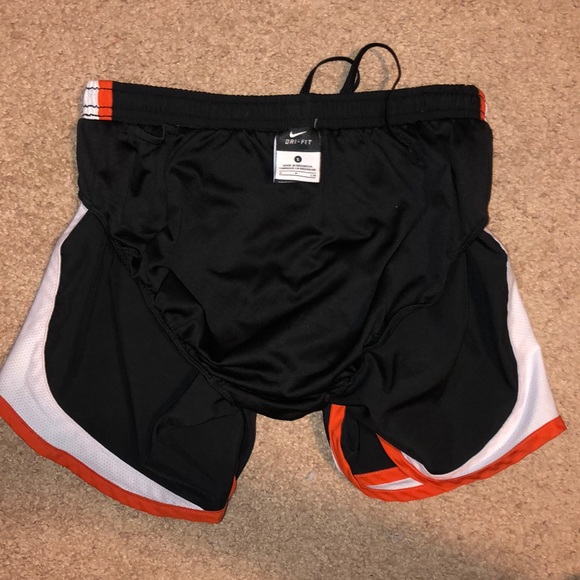 Nike shorts - Picture 3 of 3